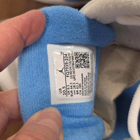 Nike Air Jordan 4 RM Men's Size 10.5 In White/Gray/Blue NIB FQ7939 104 - Picture 9 of 10